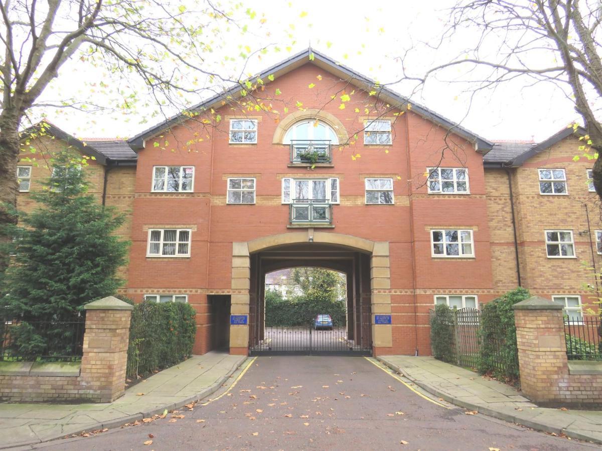 The Court Apartment Liverpool Ngoại thất bức ảnh